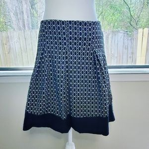 Forever 21 pleated midi skirt - size Medium